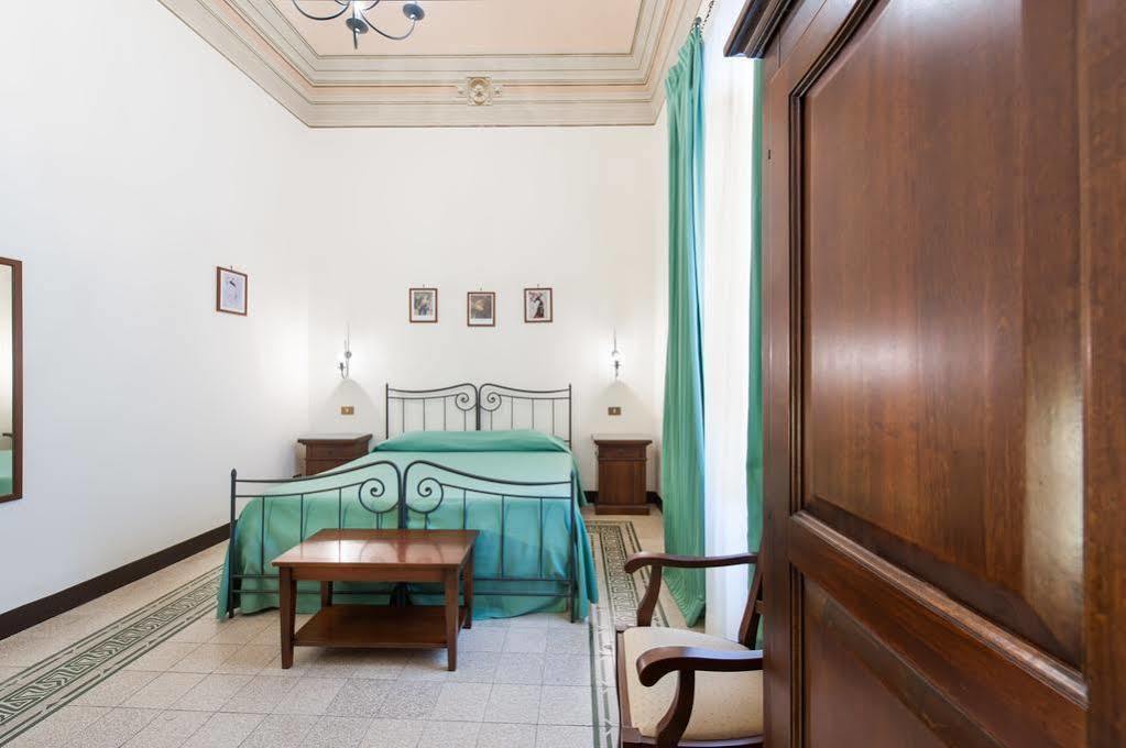 Hôtel Panormus à Palerme Extérieur photo