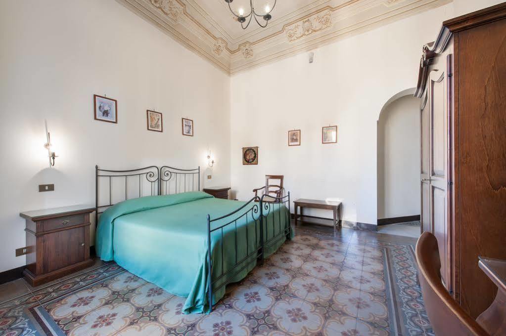Hôtel Panormus à Palerme Extérieur photo